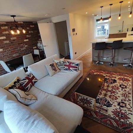 Modern 2 Bedroom Flat With Private Outdoor Terrace Londra Exterior foto